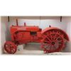 Image 2 : Allis - Chalmers 'A' Tractor Die Cast 1:16 Scale New in Box