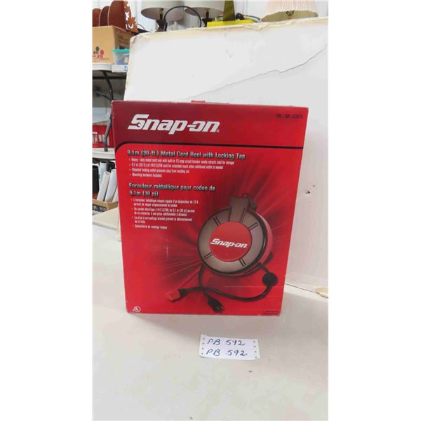 New Snap-On 30' Metal Cord Reel with Locking Top