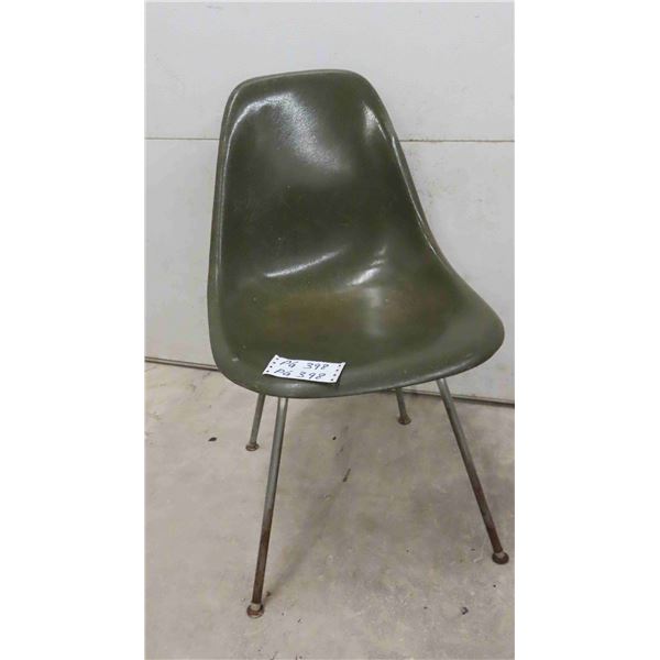 Herman Millar / Charles Eames Chair with Proper Underside Tags