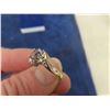 Image 8 : Ladies 20Kt Yellow Gold Ring with One Oval Shaped Genuine