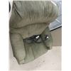 Image 3 : Medi Lift Reclining Chair 