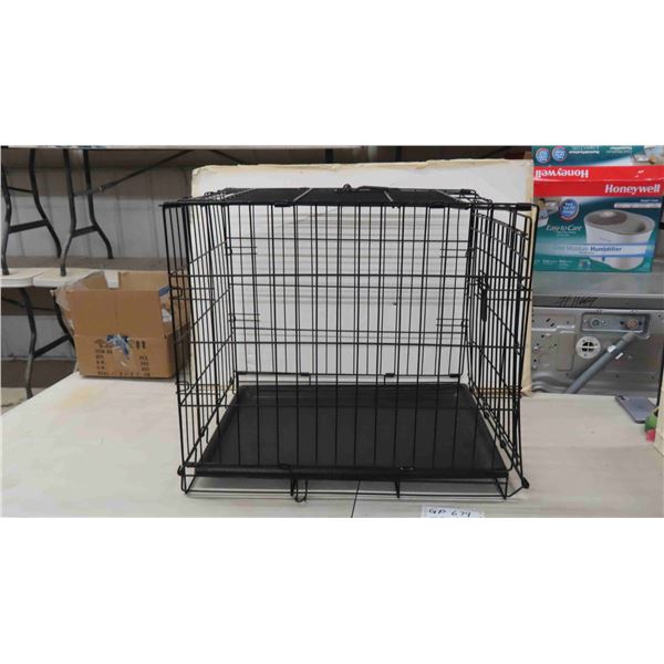 Small Dog Kennel 19  x 21  x 24 