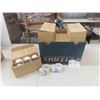 Image 1 : 9 Boxes Ceramic Swan Soap Dishes