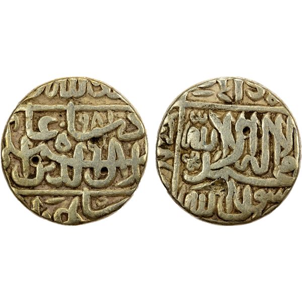 MUGHAL: Akbar I, 1556-1605, AR rupee (11.27g), Ahmadabad, AH981, VF