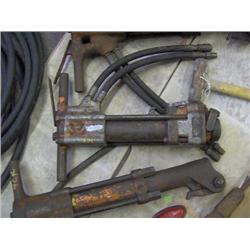 ORANGE ALTAS COPCO PNEUMATIC JACK HAMMER