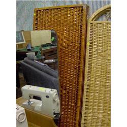 WICKER SCREEN / ROOM DIVIDER