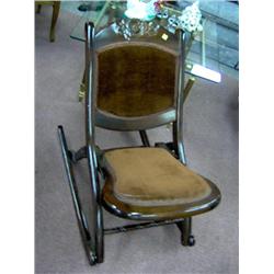 FOLDING ROCKING CHAIR