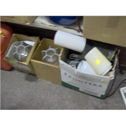 BOX OF OUTDOOR LIGHTS & (2)LIGHT GUARDS