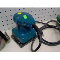 MAKITA  PALM FINISHING SANDER