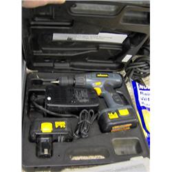 RYOBI CORDLESS DRILL KIT (12.0 VOLTS)