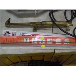 WELDING TORCH AND WELDING RODS