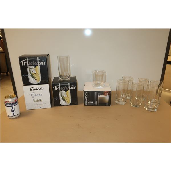LOT DE 22 VERRES ASST