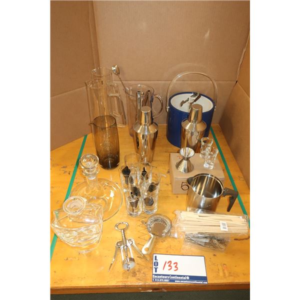 LOT DE PRODUITS DE BAR ASST