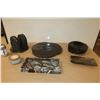 Image 1 : LOT DE 6 ITEMS EN PIERRE ASST