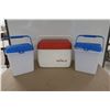 Image 1 : GLACIÈRE ET 2 POUBELLES EN PLASTIQUE