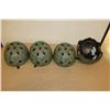 Image 1 : LOT DE 4 CASQUES DE VÉLO