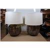 Image 2 : LAMPE DE TABLE