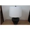 Image 1 : LAMPE DE TABLE