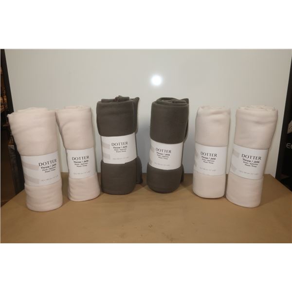 LOT DE 6 JETÉS DOTTER 51"x63"