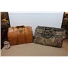 Image 1 : LOT DE 2 SACS VINTAGES ASST