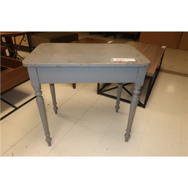PETITE TABLE EN BOIS 30 x20 x28 