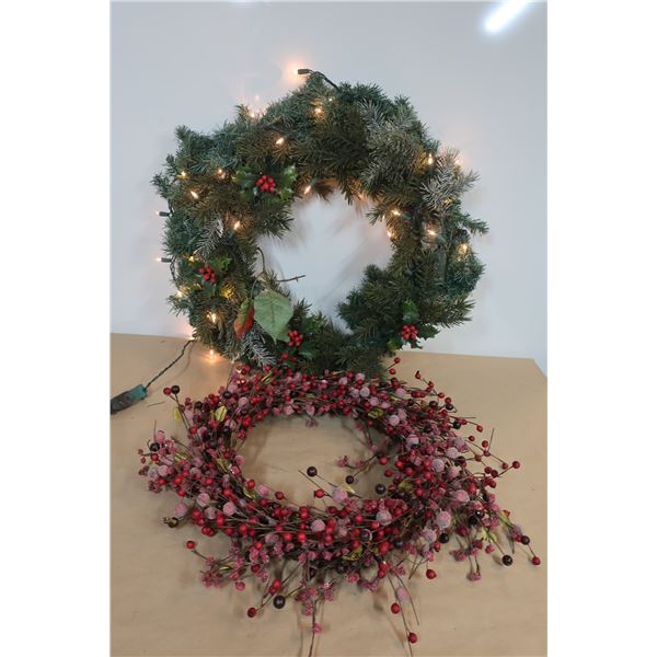 LOT DE 2 COURONNES DE NOËL ASST