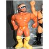 Image 2 : LOT OF 3 SMALLER WWF WRESTLING VINTAGE FIGURINES LOT 2