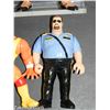 Image 5 : LOT OF 4 SMALLER WWF WRESTLING VINTAGE FIGURINES