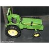 Image 2 : JOHN DEERE TIN TRACTOR