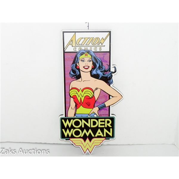 ACTION COMICS WONDER WOMAN WALL DECOR