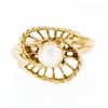 Image 4 : 14K Yellow Gold 6.0mm Pearl Solitaire Wave Bypass Shell Open Work Cocktail Ring