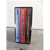 Image 1 : THE HUNGER GAMES TRILOGY BOXED BOOK SET