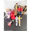 Image 9 : FASHION DOLL LOT