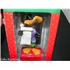 Image 4 : DAFFY DUCK STOCKING HOLDER