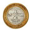 Image 2 : .999 Fine Silver Luxor Las Vegas, Nevada $10 Limited Edition Gaming Token