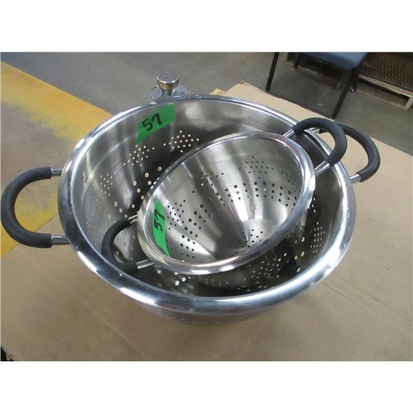 2 - STAINLESS STEEL STEAMERS