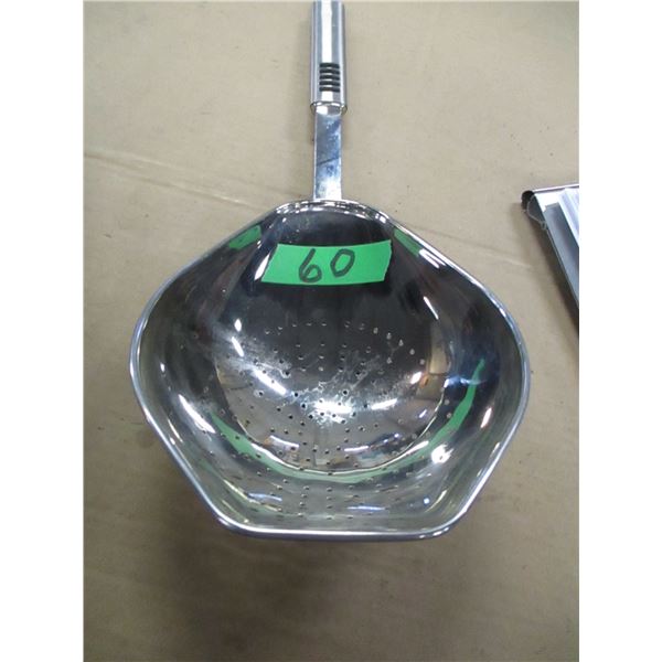 STAINLESS STEEL LADEL