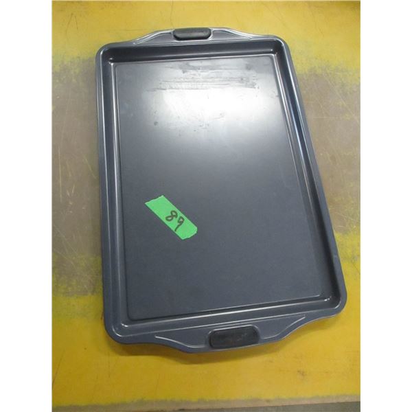 LAGOSTINA COOKIE SHEET (10" X 15")