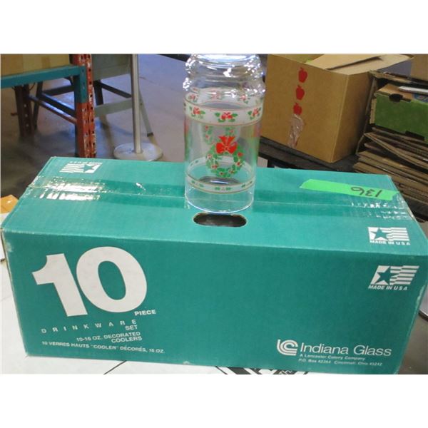 BOX C/W 10 CHRISTMAS GLASSES