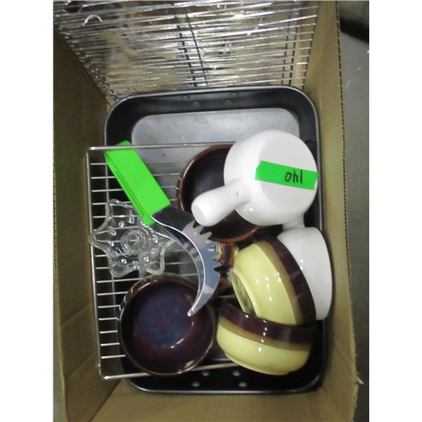 BOX C/W KITCHENWARE