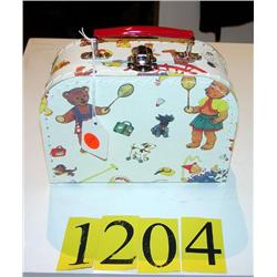 SUITCASE/PLAYHOUSE (SMALL)