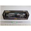 Image 1 : Maisto Special Edition Show Haulers Series - 1/27 Hummer, 1/24 Porsche Boxster