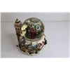 Image 5 : Vintage Christmas Snow Globe - Has Batteries
