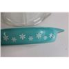 Image 3 : Pyrex Turquoise Snowflake #063 Divided Dish with Lid