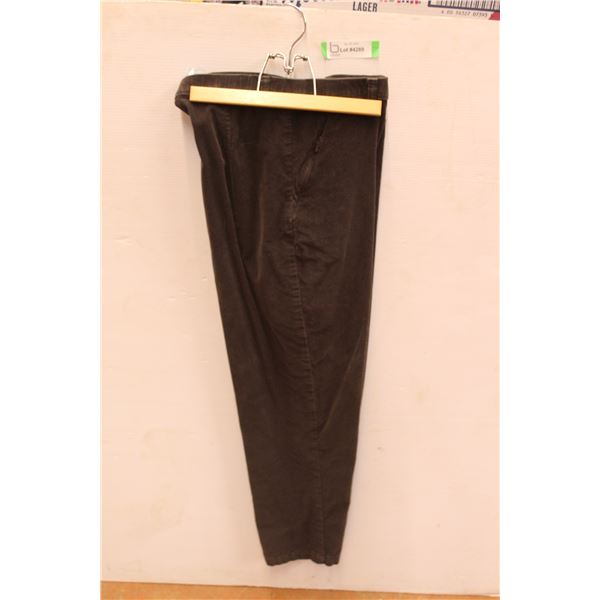 * Corduroy Pants - Size 8x30