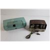 Image 4 : (2) Vintage Radios - Untested