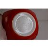 Image 5 : (2) Pyrex Dishes - Red Refrigerator Dish (No Lid) + Square Bowl