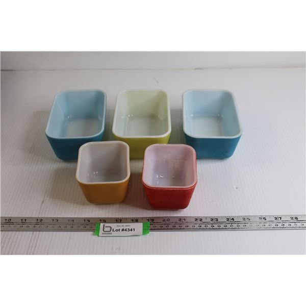 (5) Pyrex Refrigerator Dishes - No Lids