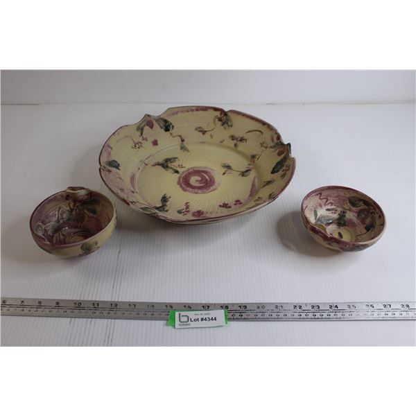 Serving Bowl, (2) Candy Dishes