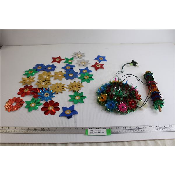 (15+) Vintage  Assorted  Reflectors, Foil Flower Tree Topper with Extra Foil Flowers-working